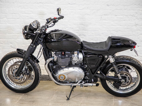 2021 Triumph Bonneville T120, чёрный, 1230000 рублей, вид 2