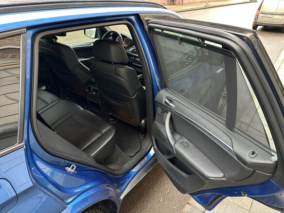 2011 BMW X5 M I (E70), синий, 1775000 рублей - вид 15