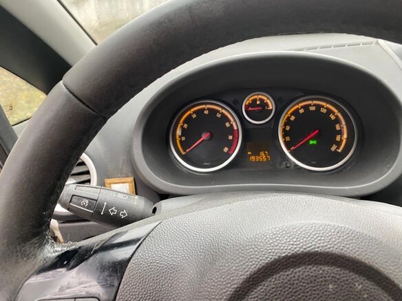 2010 Opel Corsa D Рестайлинг I, белый, 400000 рублей - вид 5