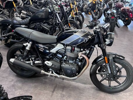 2025 Triumph Speed Twin, чёрный, 1185000 рублей, вид 2