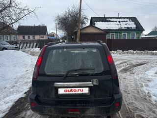2004 Nissan X-Trail I Рестайлинг, чёрный, 600000 рублей, вид 4