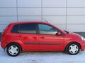 2006 Ford Fiesta Mk5, красный - вид 2