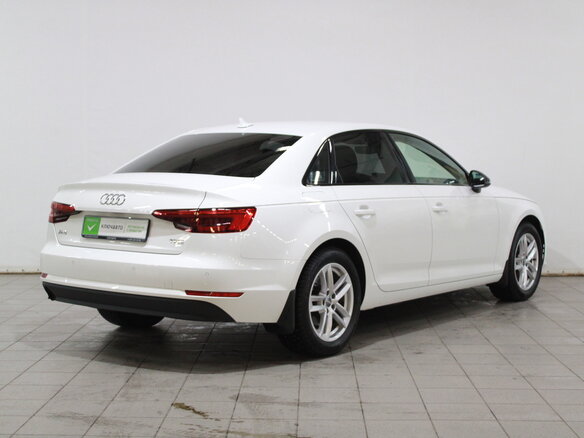 2017 Audi A4 V (B9), белый - вид 4