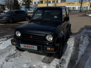 1998 Mitsubishi Pajero Junior, чёрный, 280000 рублей, вид 1