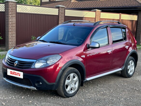 2011 Renault Sandero Stepway I, красный, 620000 рублей - вид 24