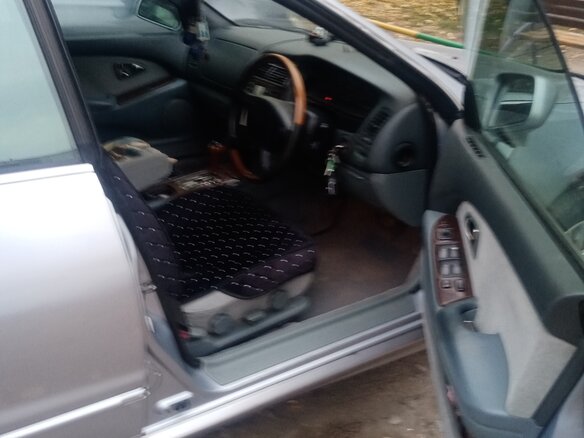 2004 Mitsubishi Diamante II, серый, 585000 рублей - вид 17