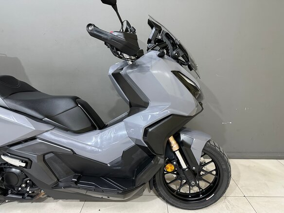 2023 Honda ADV350, серый, 700000 рублей - вид 12
