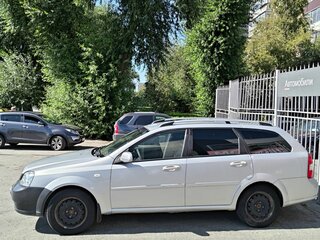 2008 Chevrolet Lacetti I, серебристый, 299000 рублей, вид 4