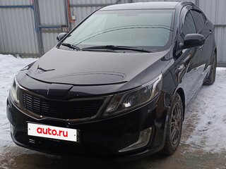 2014 Kia Rio 5-speed III, чёрный, 800000 рублей, вид 2