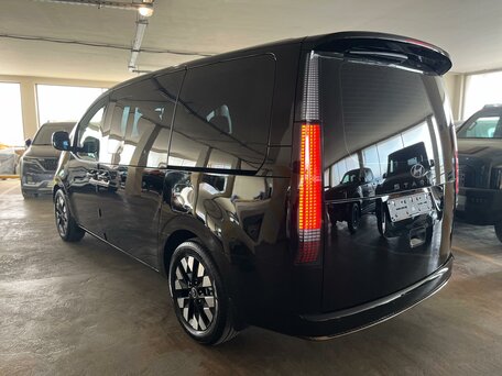 2025 Hyundai Staria I, чёрный, 8080000 рублей, вид 3