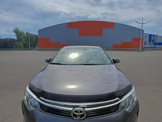2015 Toyota Camry VII (XV50) Рестайлинг, серый, 2250000 рублей, вид 2