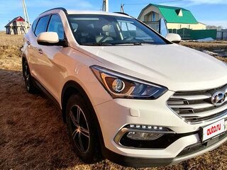 2017 Hyundai Santa Fe III Рестайлинг, белый, 2400000 рублей, вид 2