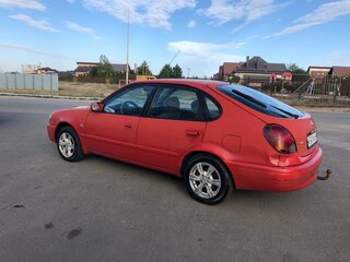2000 Toyota Corolla VIII (E110) Рестайлинг, красный, 230000 рублей, вид 4
