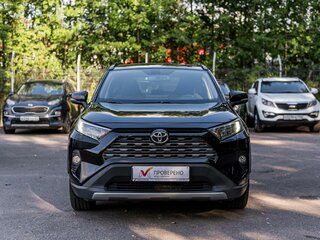 2022 Toyota RAV4 V (XA50), чёрный, 2399000 рублей, вид 3