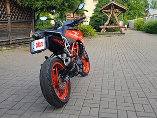 2017 KTM 390 Duke, оранжевый, 497000 рублей, вид 4
