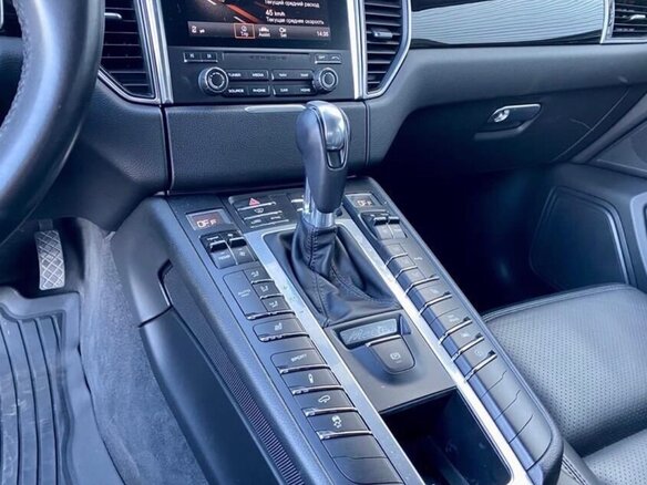 2016 Porsche Macan S I, серый, 3699000 рублей - вид 19