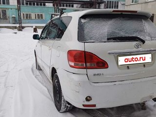 2001 Toyota Ipsum II (M20), белый, 950000 рублей, вид 5