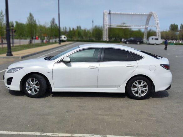 2012 Mazda 6 II (GH) Рестайлинг, белый, 829000 рублей - вид 6