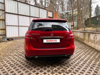 2015 Mercedes-Benz B-Класс 200 CDI II (W246) Рестайлинг, красный, 1900000 рублей, вид 4