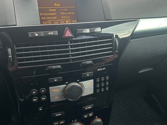 2007 Opel Astra H Рестайлинг, серый, 620000 рублей - вид 5