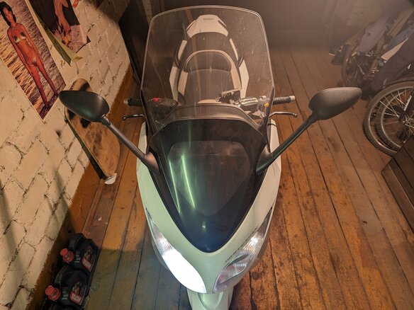 2010 Yamaha TMAX, белый, 450000 рублей - вид 14