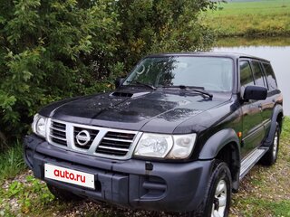 2004 Nissan Patrol V (Y61), чёрный, 1300000 рублей, вид 1