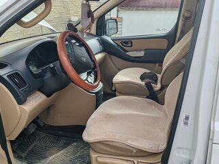 2015 Hyundai H-1 II Рестайлинг, белый, 1965000 рублей, вид 4