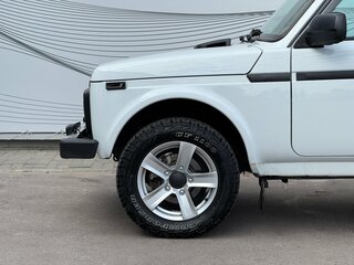2023 Lada (ВАЗ) Niva Legend I, белый, 840000 рублей, вид 2