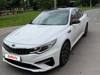 2019 Kia Optima IV Рестайлинг, белый, 1790000 рублей, вид 1