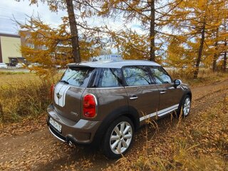 2011 Mini Countryman Cooper S I, коричневый, 1845000 рублей, вид 4