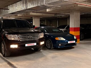 2010 Toyota Land Cruiser 200 Series, чёрный, 3500000 рублей, вид 4