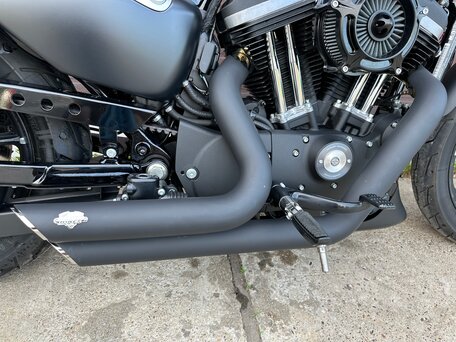 2020 Harley-Davidson Sportster 883, чёрный, 1390000 рублей, вид 2