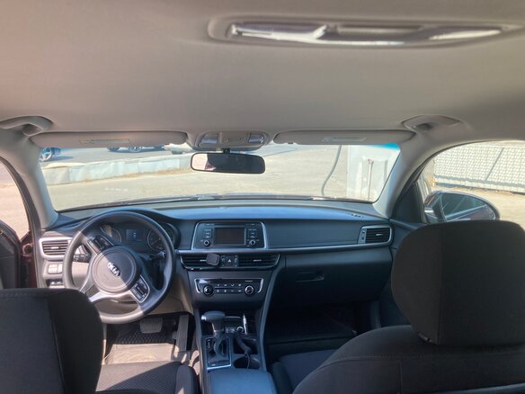 2017 Kia Optima IV, красный, 2000000 рублей - вид 16