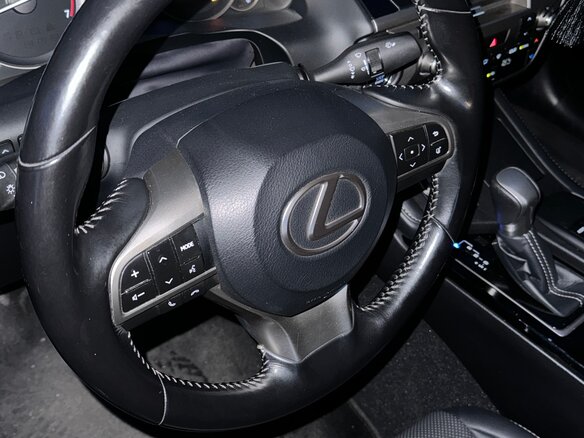 2017 Lexus ES 250 VI Рестайлинг, чёрный, 3000000 рублей - вид 14