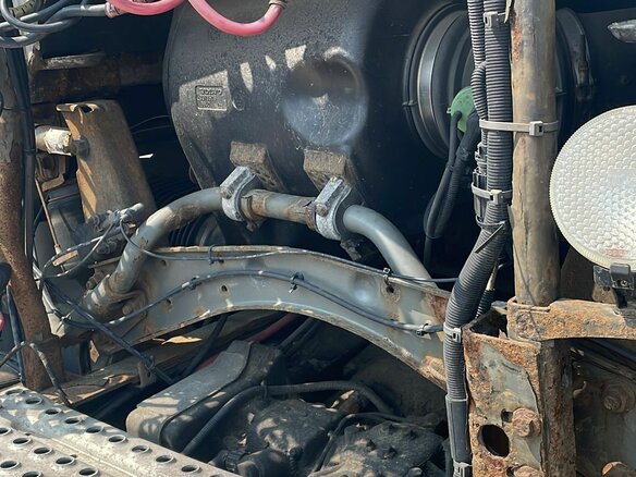 2003 Volvo FH, белый, 863835 рублей - вид 9
