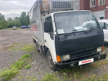 1993 Fuso (Mitsubishi) Canter, белый, 999999 рублей, вид 3