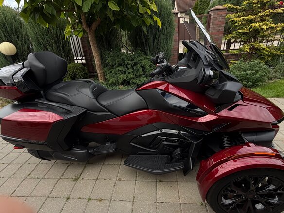 2023 BRP Can-Am Spyder, красный, 2030000 рублей - вид 15
