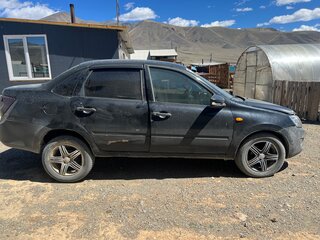 2012 Lada (ВАЗ) Granta I, чёрный, 300000 рублей, вид 4