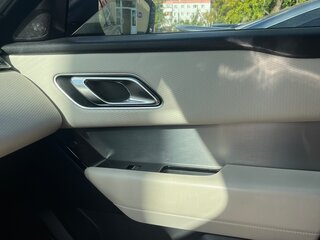 2018 Land Rover Range Rover Velar I, серый, 4000000 рублей, вид 3