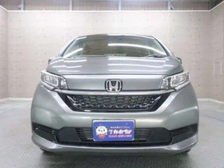 2022 Honda Freed II Рестайлинг, серебристый, 1700000 рублей, вид 2