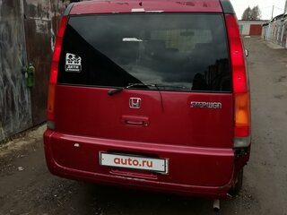1999 Honda Stepwgn I, красный, 270000 рублей, вид 4