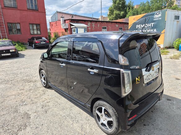 2016 Honda N-WGN I Рестайлинг, чёрный, 760000 рублей - вид 3