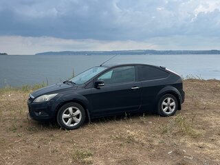2008 Ford Focus II Рестайлинг, чёрный, 400000 рублей, вид 1
