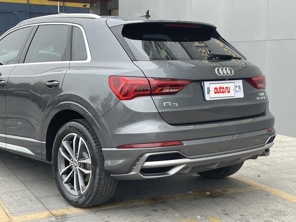 2021 Audi Q3 35 TFSI II (F3), серый, 2200000 рублей - вид 5