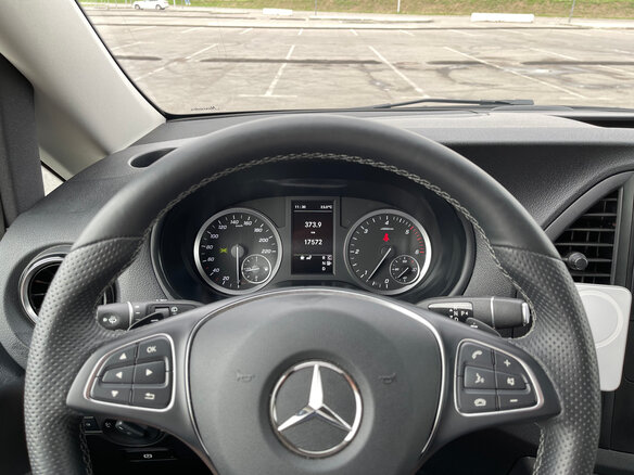 2020 Mercedes-Benz Vito 119 BlueTEC L2 III (W447), чёрный - вид 4