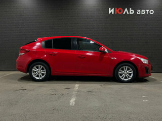 2013 Chevrolet Cruze I Рестайлинг, красный, 740000 рублей, вид 4