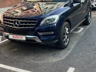 2013 Mercedes-Benz M-Класс 350 CDI III (W166), синий, 3100000 рублей, вид 1