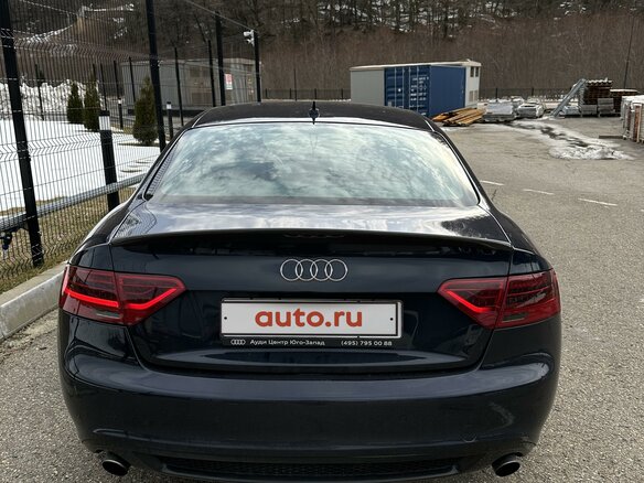 2009 Audi A5 tiptronic I (8T), синий, 1720000 рублей - вид 3
