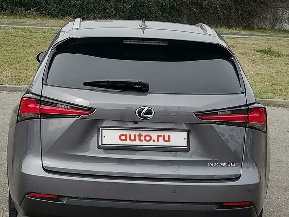 2021 Lexus NX 300 I Рестайлинг, серый, 2900000 рублей - вид 14