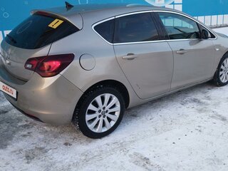 2012 Opel Astra J, бежевый, 665000 рублей, вид 1